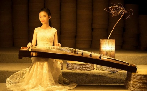 古筝学习：流行曲跟伴奏练习教程[新手必看]