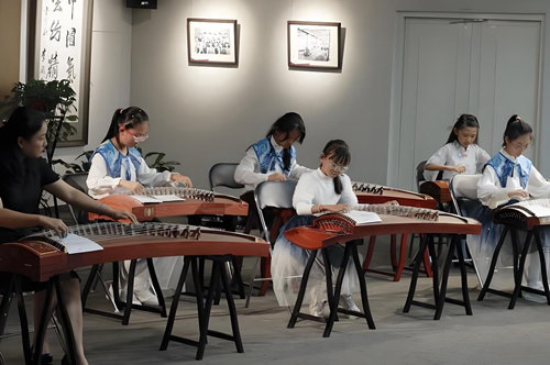 古筝学习教程：每首曲子都需要老师教吗？